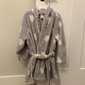 Girls Tucker & Tate, XXS (4) heart bathrobe